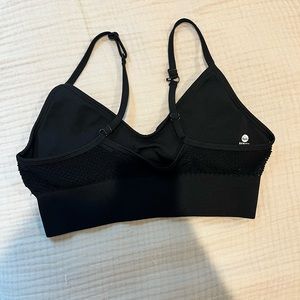 Senita black sports bra